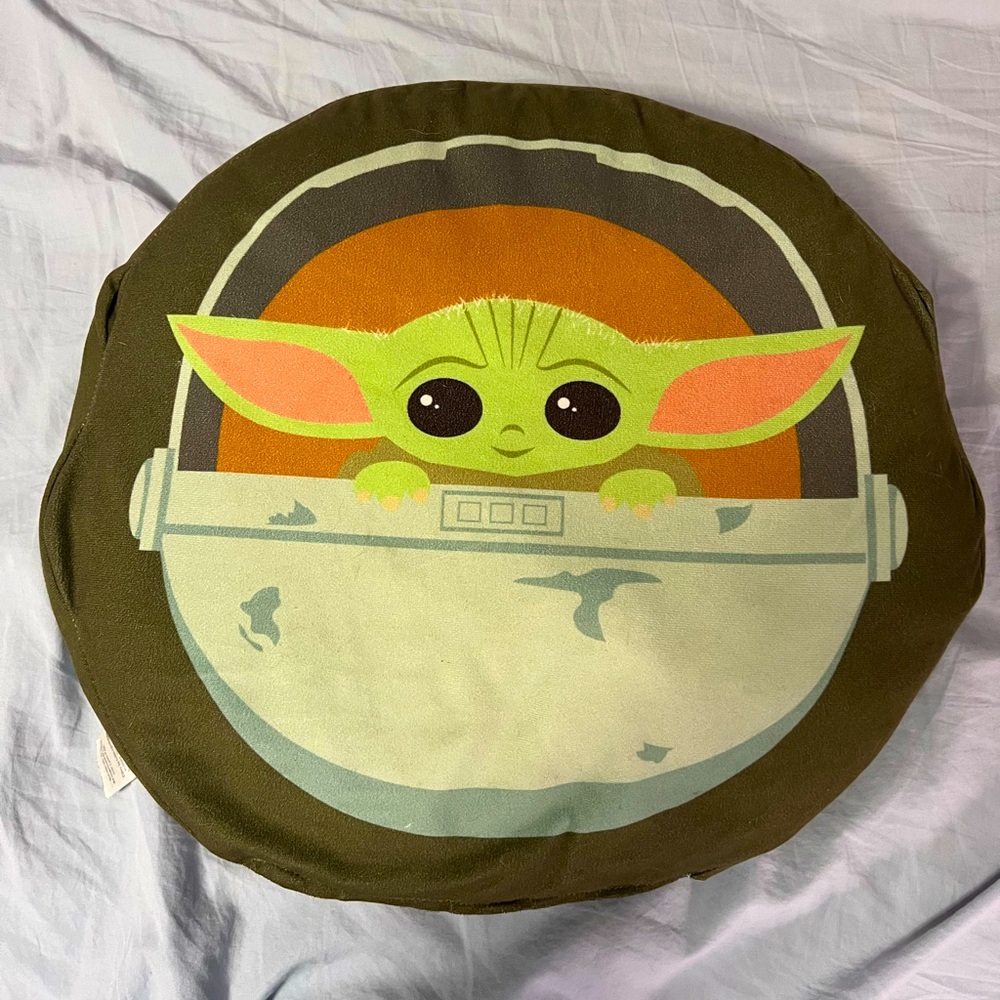 Baby Yoda circle pillow Star Wars Mandalorian